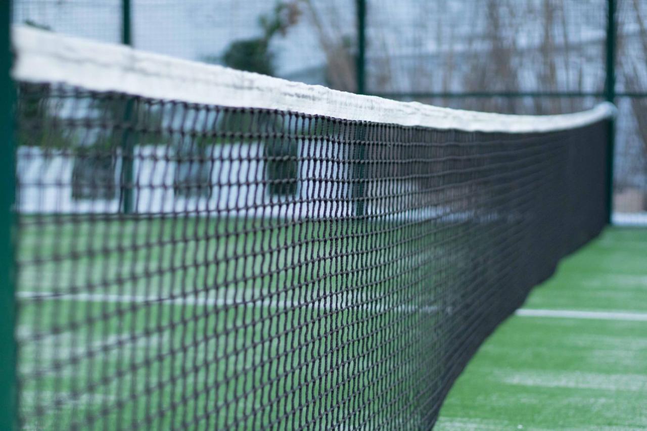 Las Aguas Del Arbuniel Con Pista De Padel Exteriör bild